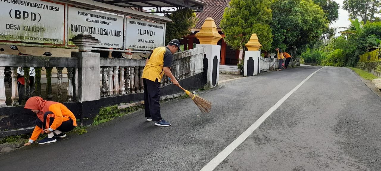 Kerja Bakti Kaliputih